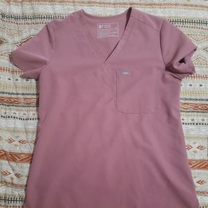 Figs One Pocket Xs mineral mauve scrub top